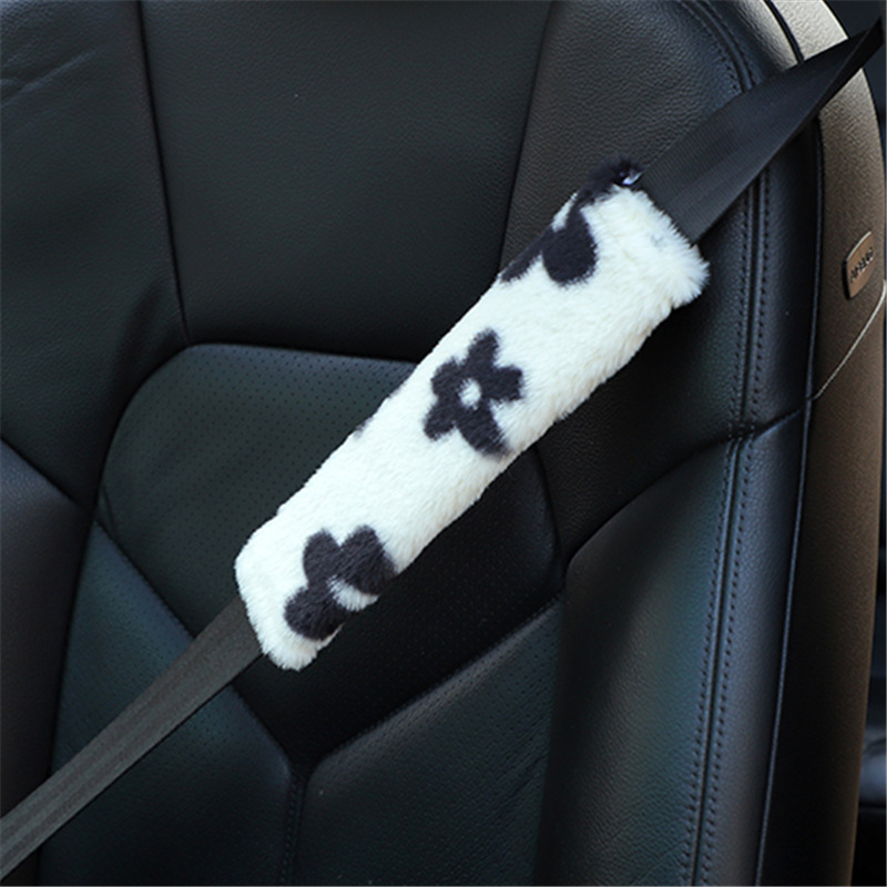 1pc Car Seat Belt Plush Flower Shoulder Guards Pad Cover Fresh Flower Anti Leakage Anti Squeeze Safety Belt Interior Accessories