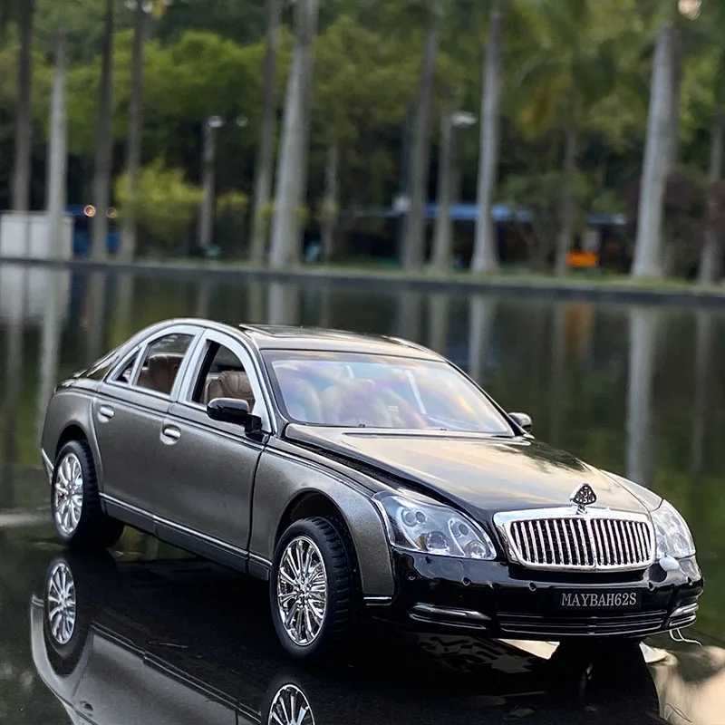Diecast Model Cars 1 24 Maybach 62s S650 Classic Luxy Car Alloy Car Model Diecasts Metal Toy Vehicles Car Model Simulation Collection Kids Toy Gift