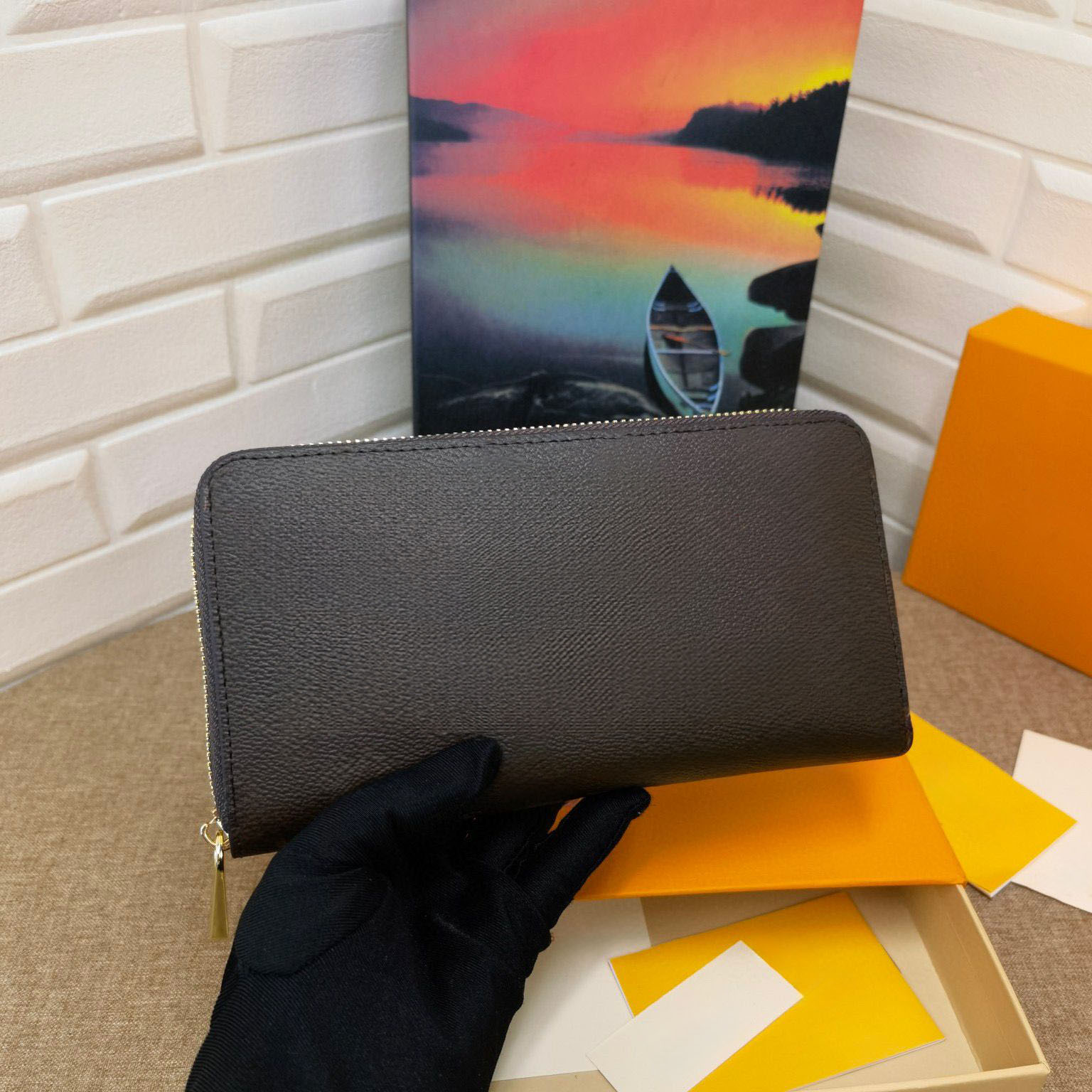 High Quality Designers Zipper wallet Soft Leather Mens Womens Fashion Long Zipper Wallets Coin Purse Card Case Holder Wih Box Dust bag AA