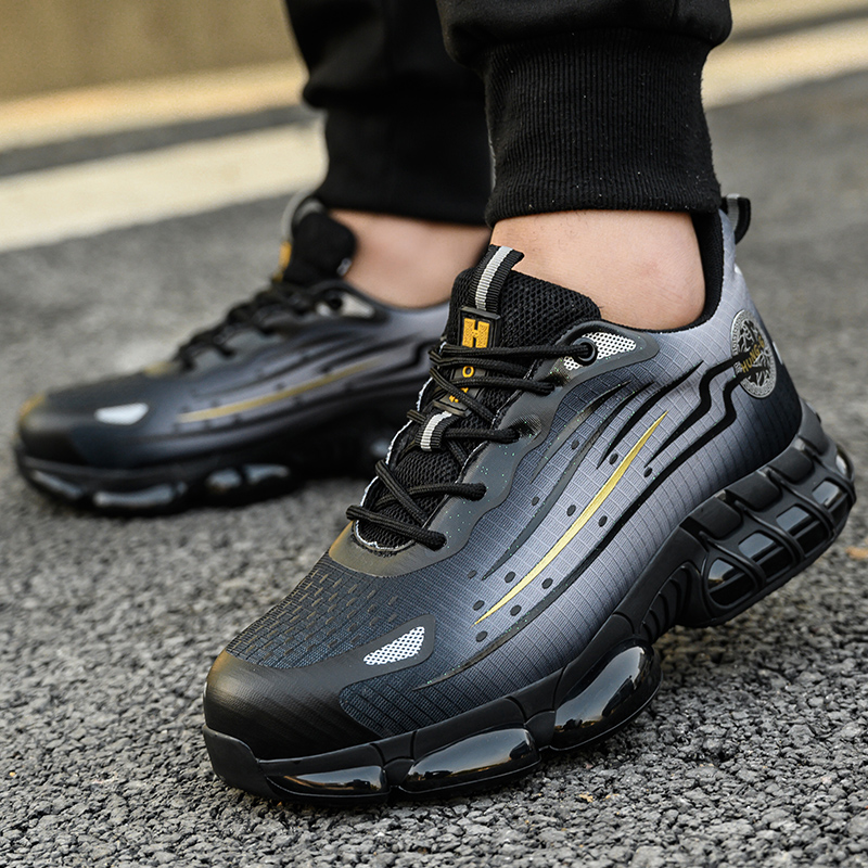 Indestructible Work Boots Men Work Breathable Lightweight Shoes Safety Protective Shoes Anti Smashing Safety Shoes