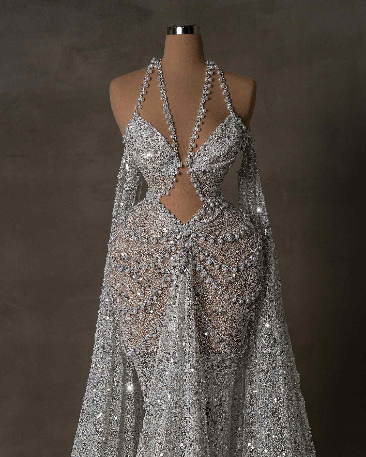 See Through Wedding Dresses Pearls Mermaid Bridal Gowns Rhie Sequins Sweep Train Custom Made Bride Dress Vestidos De Novia