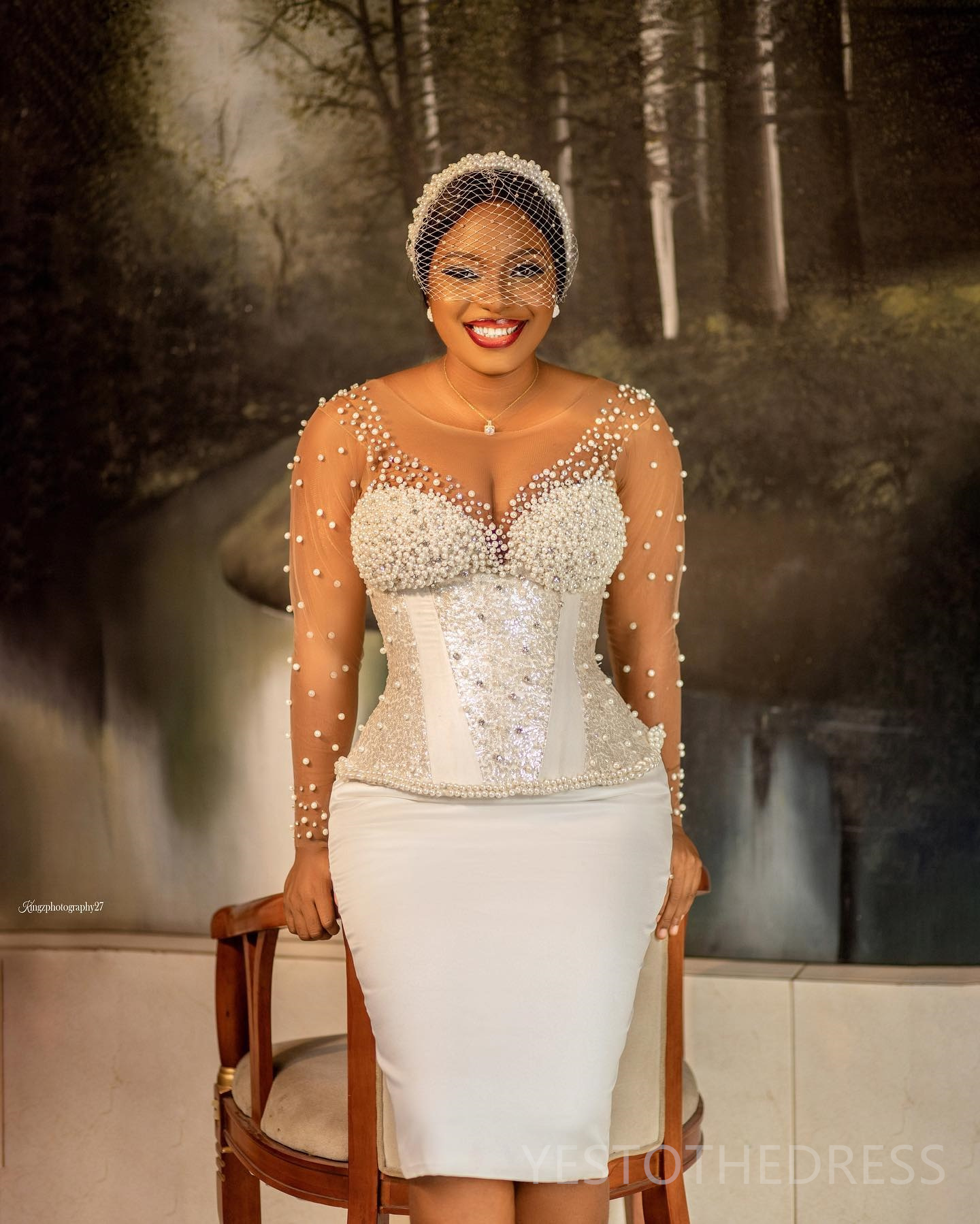 R&W 2024 Short Sheath Wedding Gowns Bride Plus Size Illusion Long Sleeves Beaded Pearls Decorated Sequined Lace T Length Bridal Dress for Marriage D25