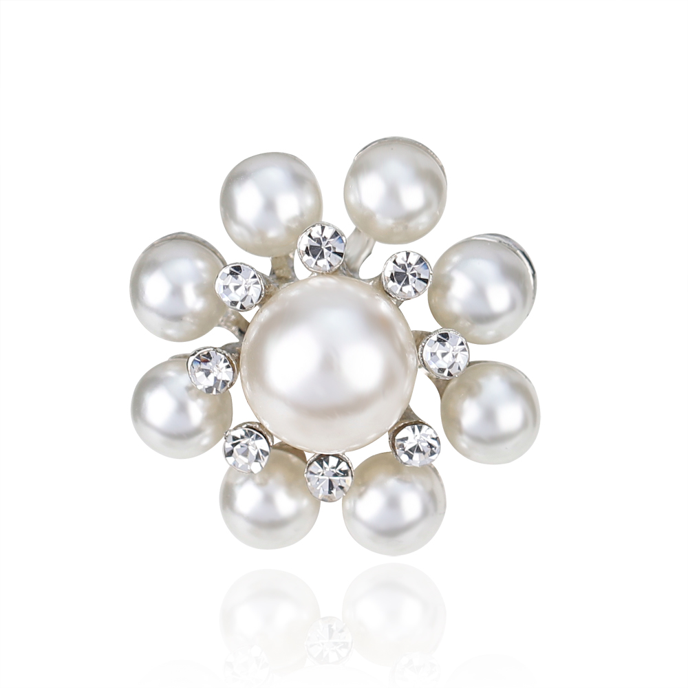 Cute White Pearl Crystal Brooches For Women Badges for Clothes Jewelry Collar Pins Gifts Accessories for Friends