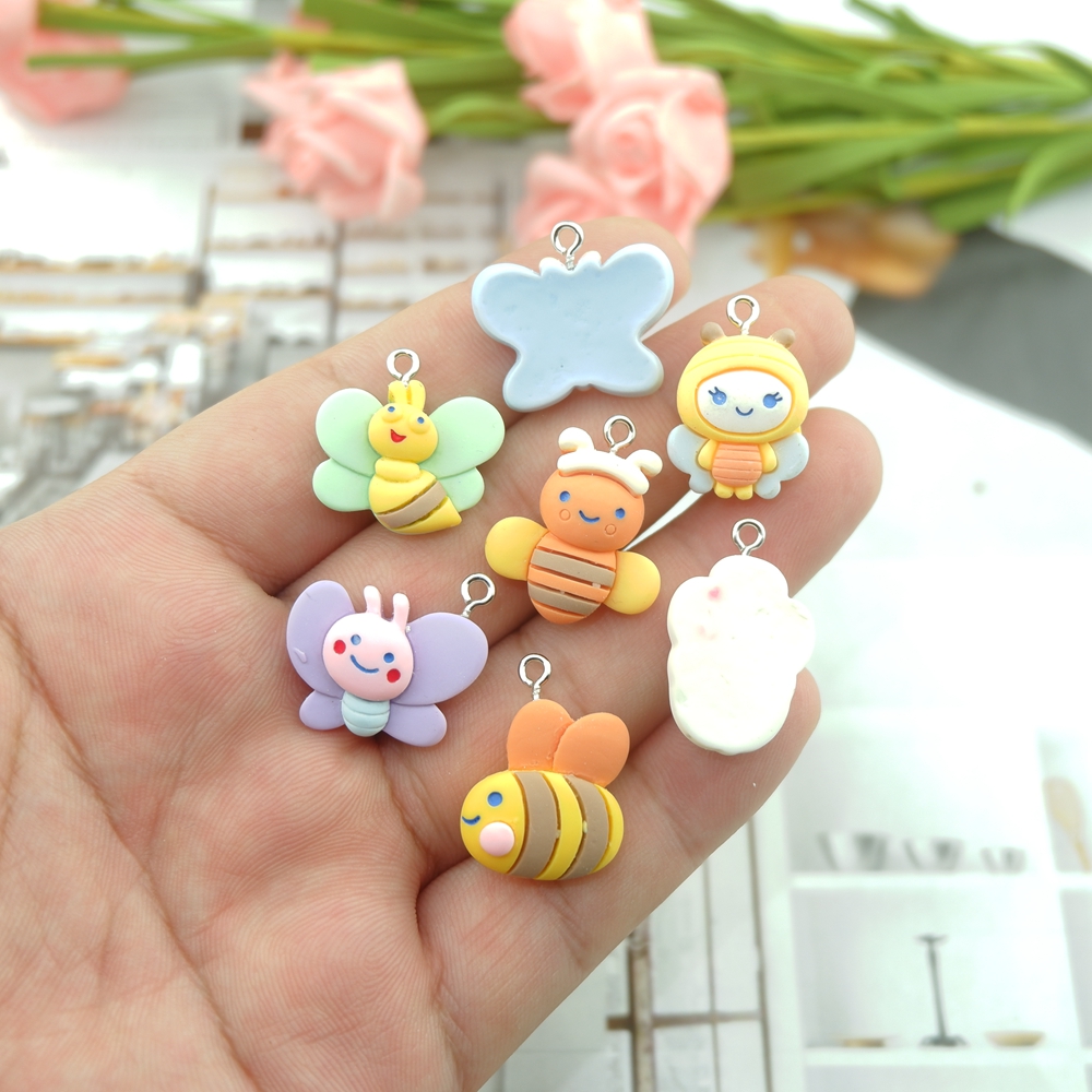 Resin Butterfly Bee Charms for Jewelry Making Diy Earring Bracelet Pendant Accessories Findings Bulk Wholesale
