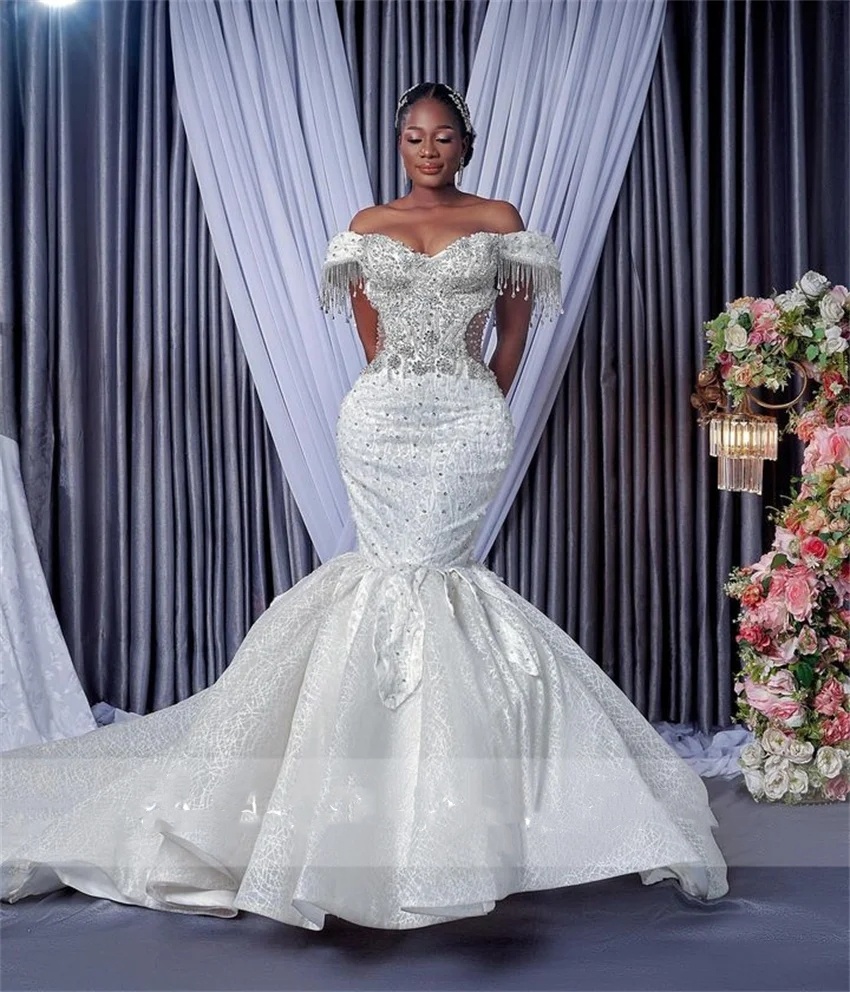 2024 Mermaid Wedding Dresses Off Shoulder Beading Crystals Tassels Bride Robe De Mariee Customized Lace-Up Back