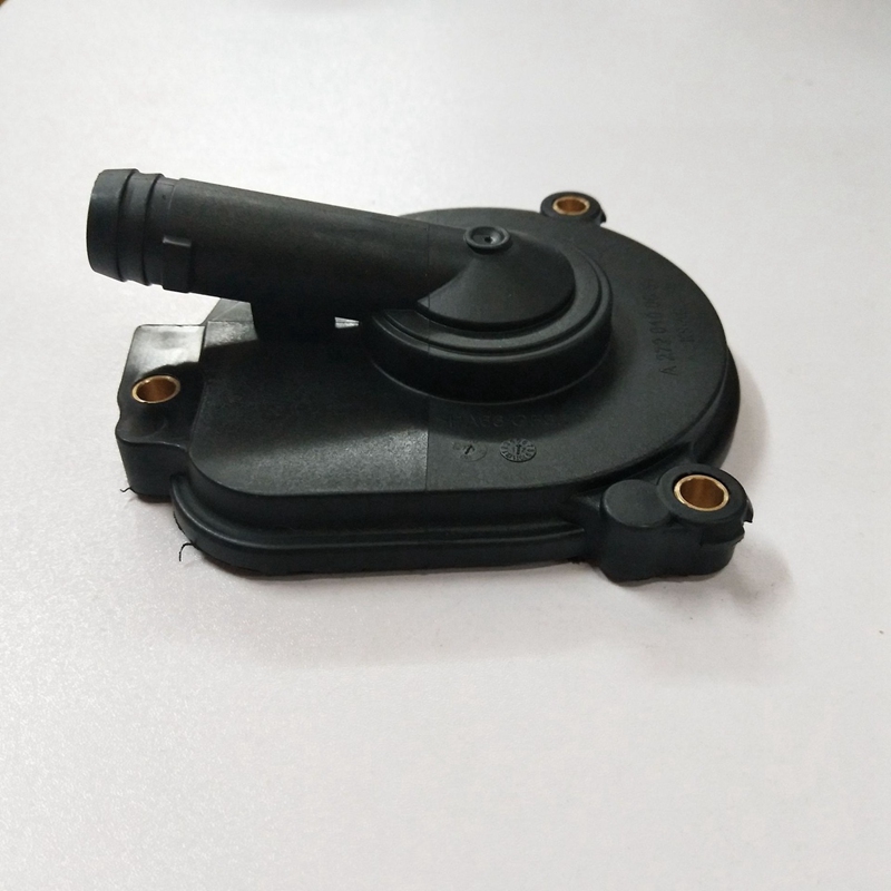 Engine PCV Crank Crankcase Vent Valve Breather Cover 2720100631 For Mercedes S M272 M273