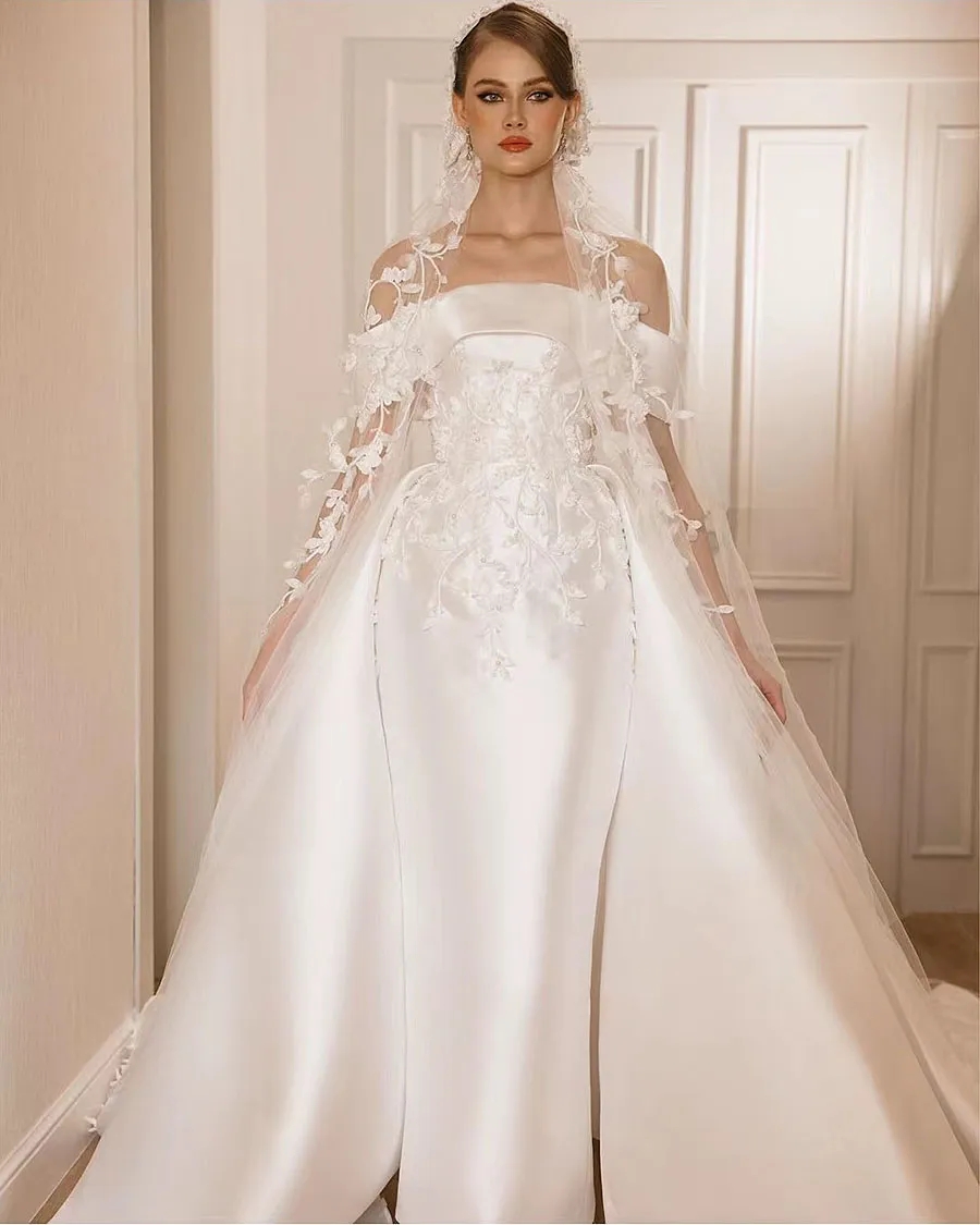 Mermaid Wedding Classic Dress Off the Shoulder Appliqued Lace Flowers Sheath Vestidos De Novias with Detachable Train