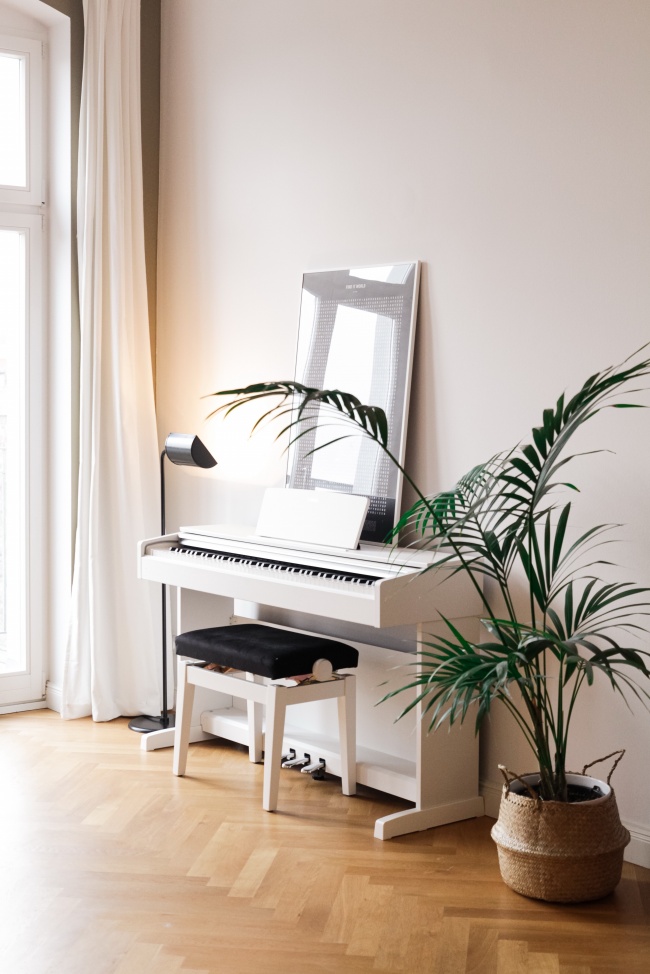 AutoTestProduct,DoNotUseIt,Virhomes, and wherever else music is enjoyed. No matter the genre, the piano brings a depth and sophistication to music that few