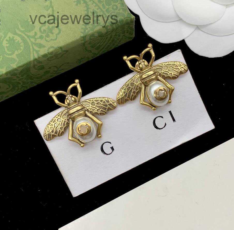 Designer Stud earrings brass material 925 silver needles anti-allergic bee luxury brand earring ladies weddings parties gifts exquisite jewelry