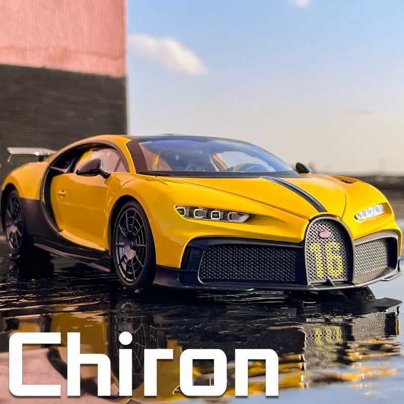 Diecast Model Cars 1 18 BUGATTI Chiron PUR SPORT Alloy Sports Model Diecasts Metal Racing Super Car Model Sound and Light Simulation Kids Toys Gift