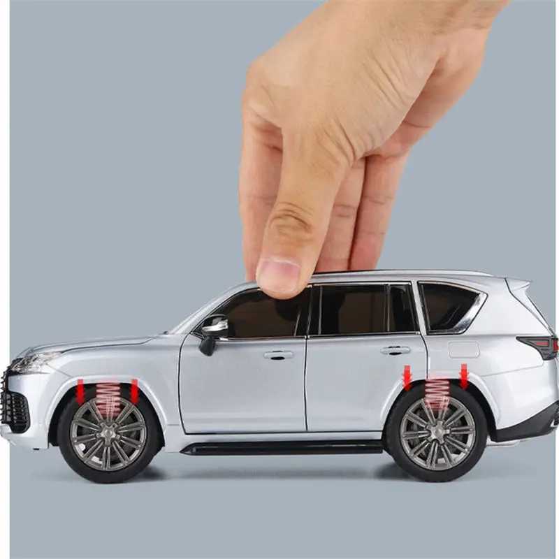 Diecast Model Cars 1 24 LX600 SUV Alloy Car Model Diecasts Metal Toy Off-road Vehicles Car Model High Simulation Sound and Light Childrens Toy Gift