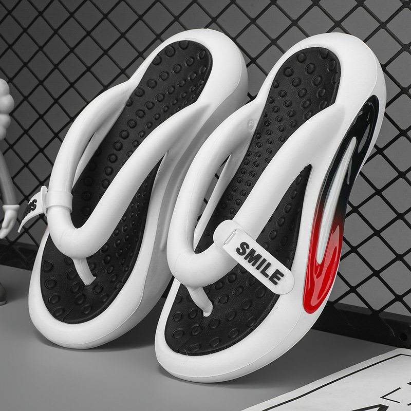 High Quality Men Women Flip Flops Outdoor Indoor Slippers Soft Sole Men Beach Sandals Non-slip Bathroom Home Men Flip Flops