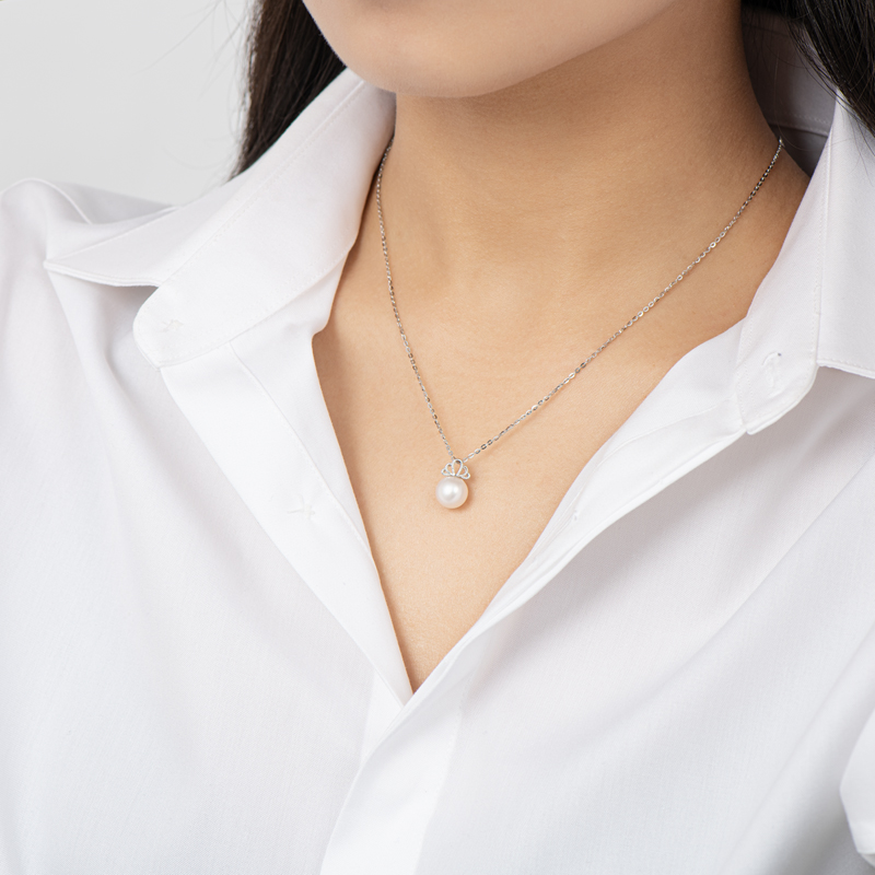 AINUOSHI Real Silver Chain 925 For Women 8-8.5mm Freshwater Pearls Crown Pendant Necklace Trendy Delicate Bridal Jewelry Gift