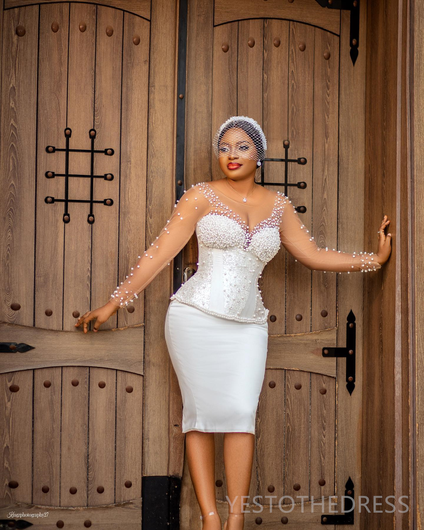 R&W 2024 Short Sheath Wedding Gowns Bride Plus Size Illusion Long Sleeves Beaded Pearls Decorated Sequined Lace T Length Bridal Dress for Marriage D25