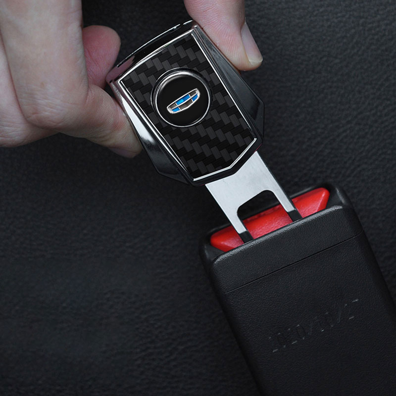 Car seat belt clip bayonet plug safety strap extender logo customize For Geely Emgrand Gc Gx X Lc Ec Panda Emblems Atlas Coolray