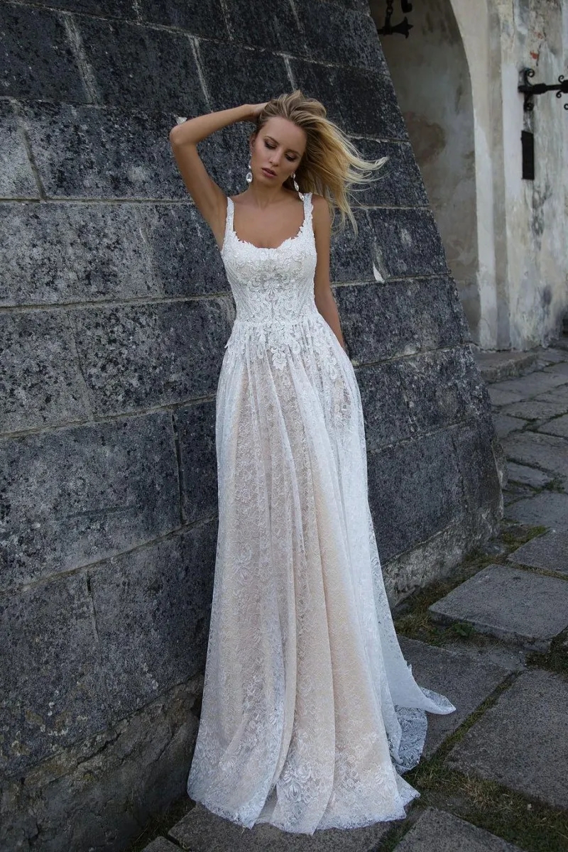 Backless Lace Applique Dress Spaghetti Neck Bridal Gowns Plus Size Sweep Train A E Wedding Dresse 6660312
