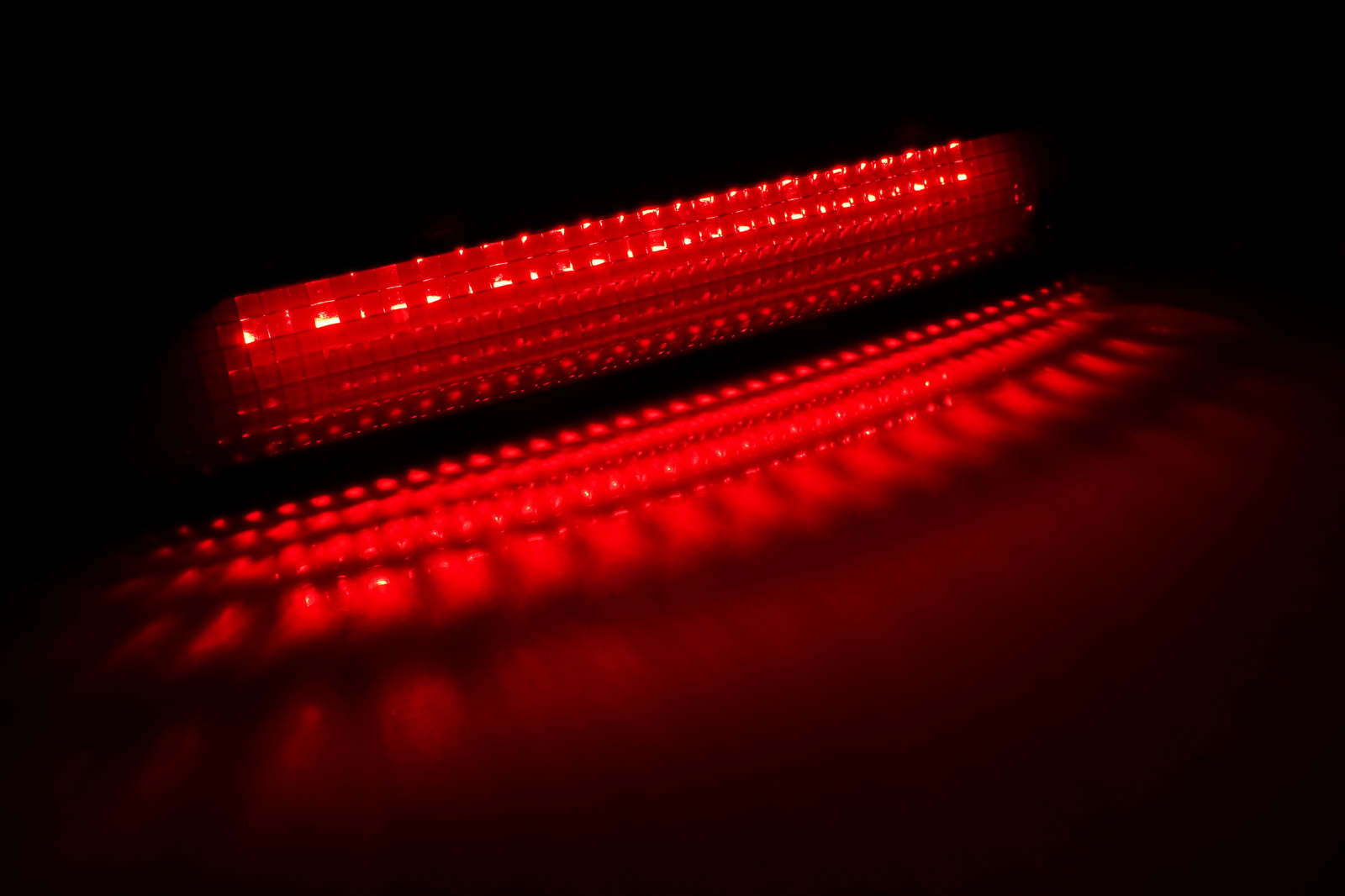 Rear High Level 3rd Third LED Brake Light For 06-14 Land Rover Freelander 2 L359