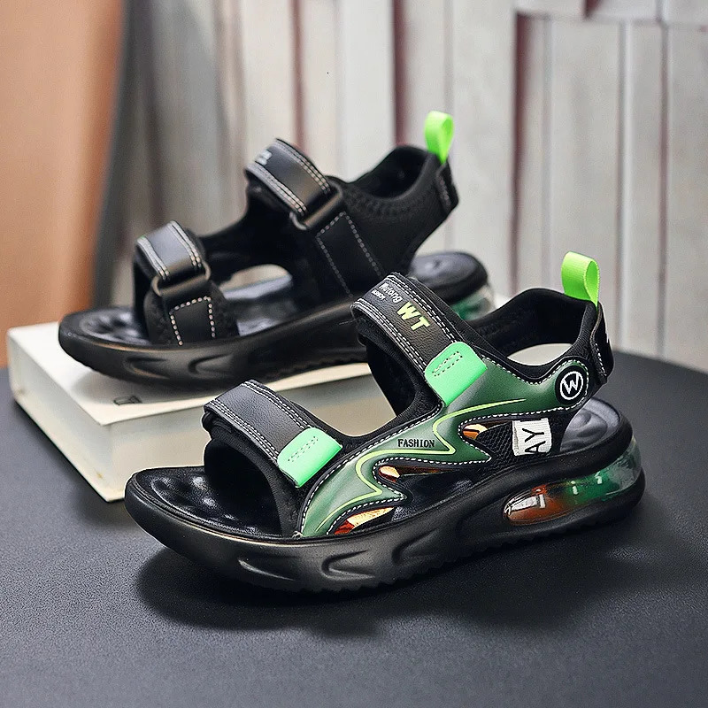 Boys Sandals Air-cushion Bottom SummerChildrens Non-slip Middle-aged and Small Boys Outdoor Sports Beach Student Sandals 240513