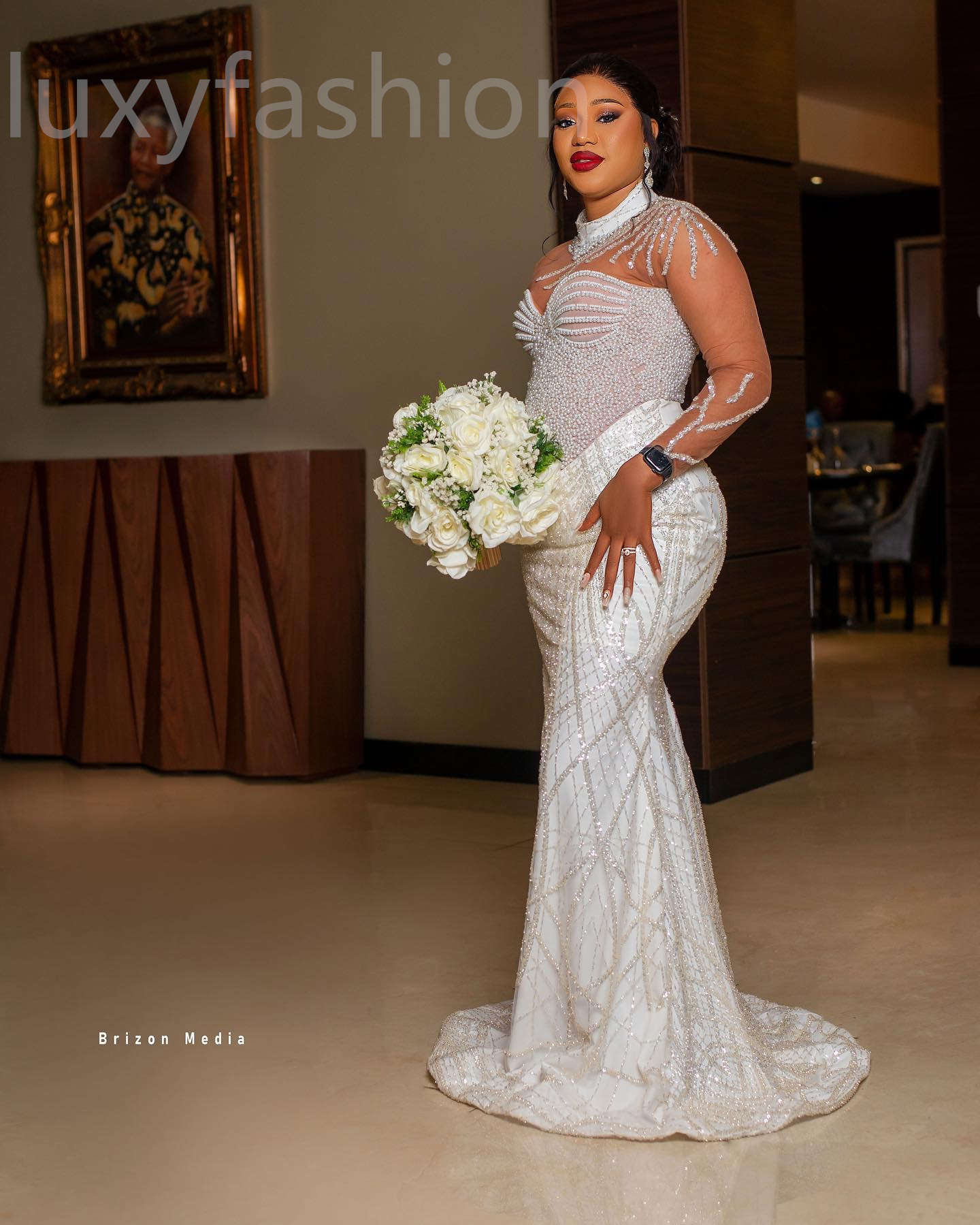 Aso Ebi 2024 Ivory Mermaid Wedding Dresses Pearls Sequined Lace Sheer Neck Sexy Bridal Gowns Dress LF056