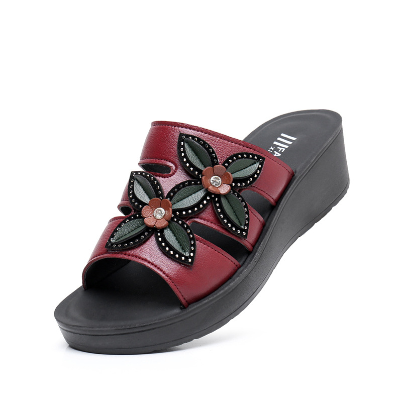 New Hot Sale Shoes Woman Summer Slip On Leather Open Toe Sandals Women Flip Flops Wedges Platform Ladies Beach Shoes
