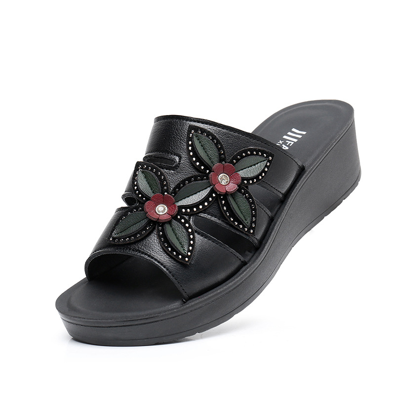 New Hot Sale Shoes Woman Summer Slip On Leather Open Toe Sandals Women Flip Flops Wedges Platform Ladies Beach Shoes