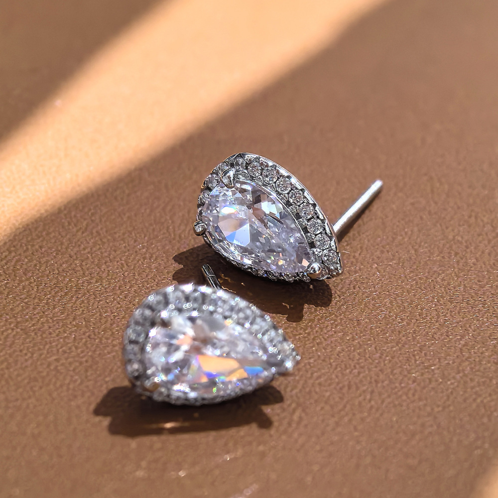 Sterg Sier Moissanite Stud Earrings for Women, Elegant Wedding Jewelry 6da9