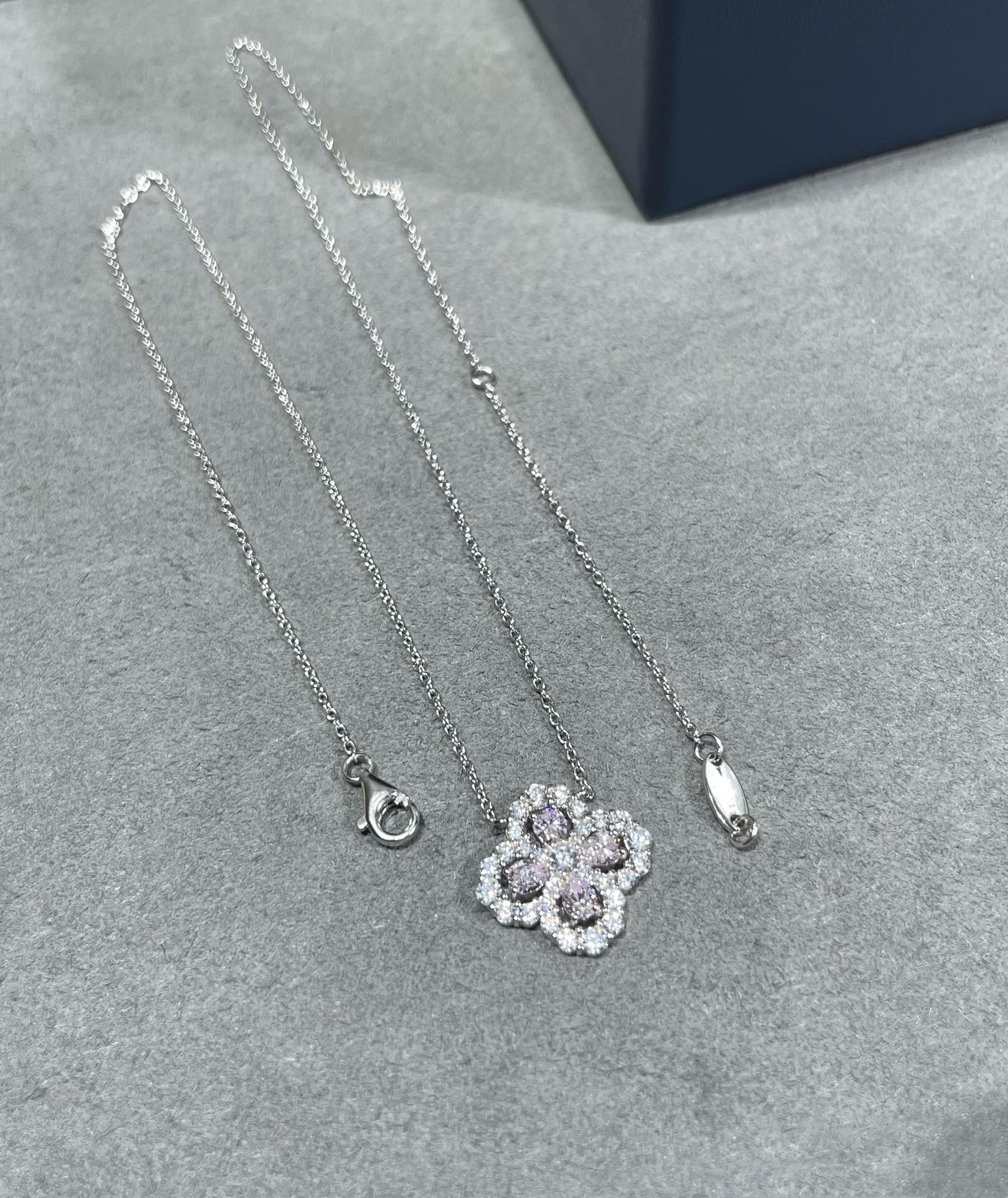 Pendant Necklaces Jewelry Necklaces white Plated 925 Silver Graduated Luxury Brand Designers Letters Geometric Famous Women Round Crystal Rhinestone Gold 689841