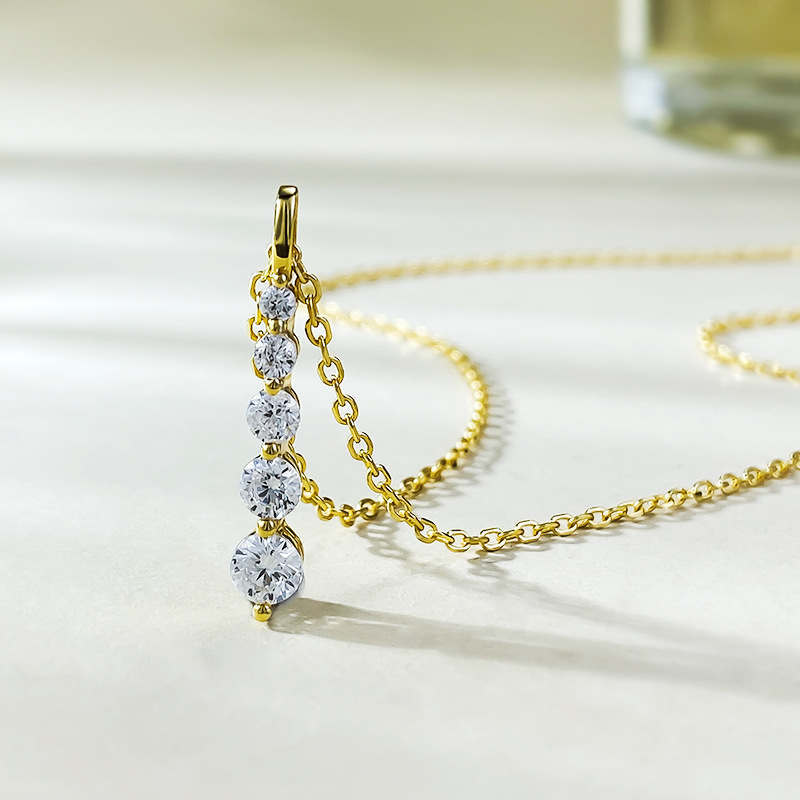 Sterling Sier Moissanite Pendant Necklace - Round White Gemstone, Simple Geometry, Clavicle Chain for Women Free shipping