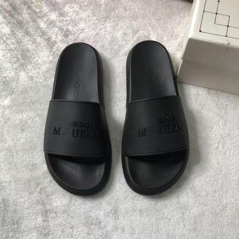 AAA Designer womens Slides Mens Slippers printing leather Black shoes Fashion luxury stereoscopic logo summer sandals beach Slipper SIZE 36-45
