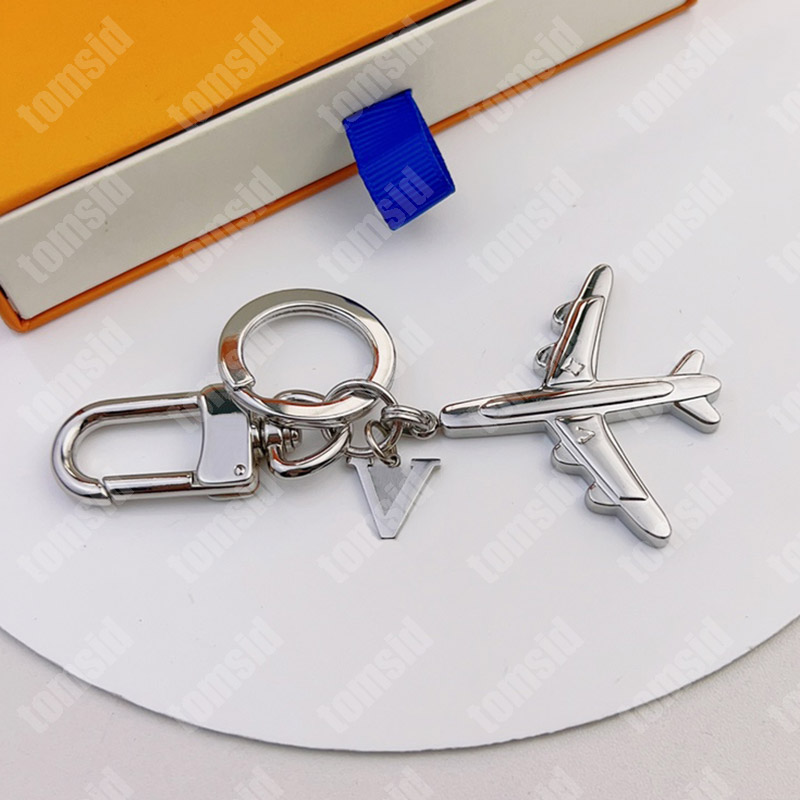 Mens Designer Keychain For Women Plane Model Luxury Keyring Bag Charm Stainless Steel Classic Letters Fashion Key Chains