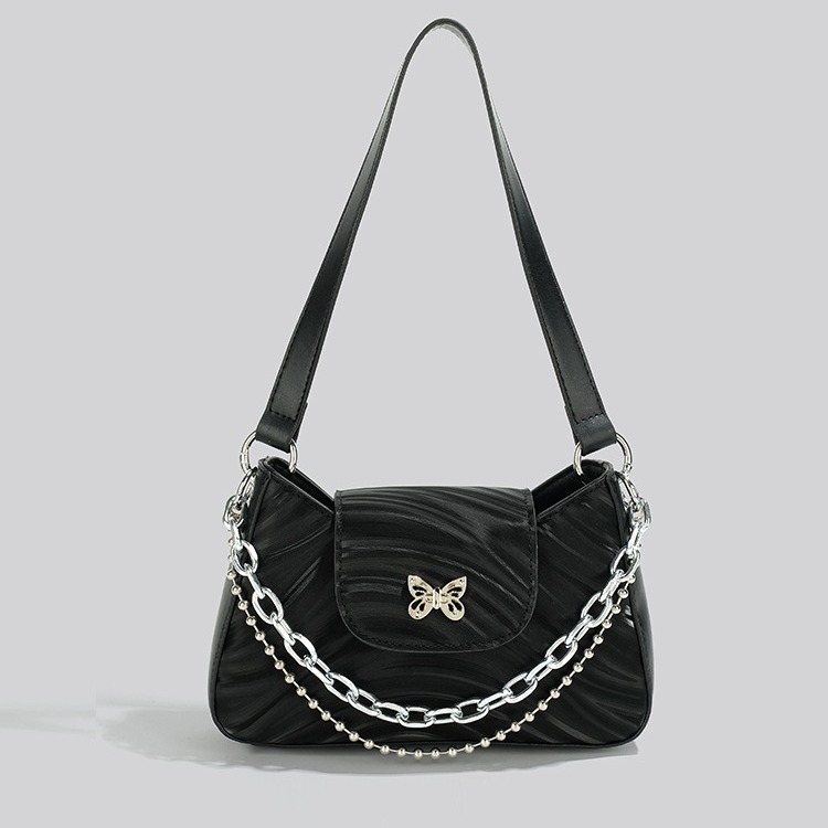 The latest trendy chain bag for women trendy and niche design versatile underarm bag high-end butterfly shoulder bag portable and crossbody bag for ou