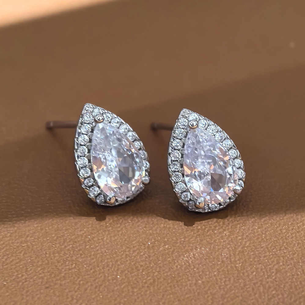 Sterg Sier Moissanite Stud Earrings for Women, Elegant Wedding Jewelry 6da9