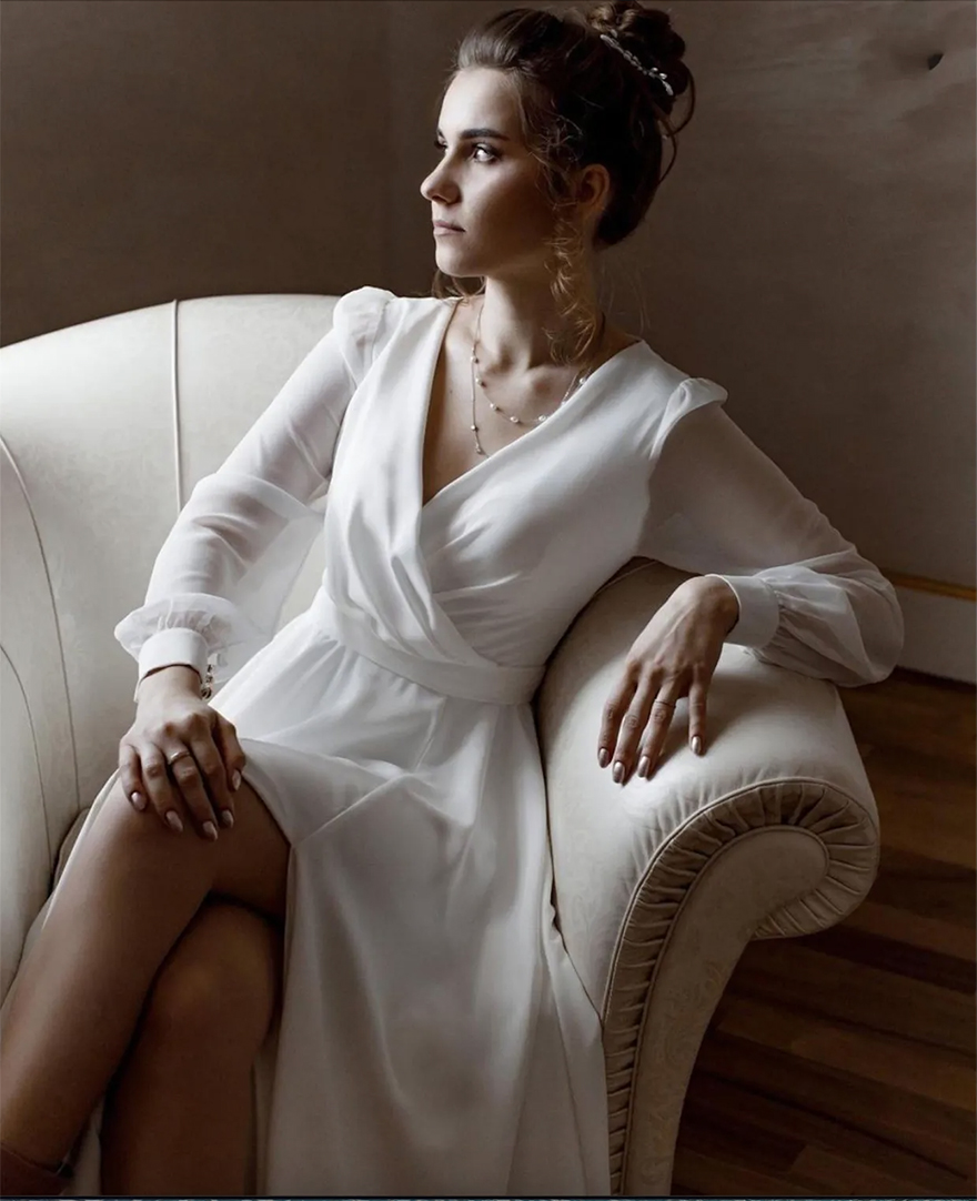Simple A Line Chiffon Wedding Dress White Ivory Bridal Gowns V Neck Long Sleeves Floor Length With Sash Lady Summer Beach Marriage Dresses