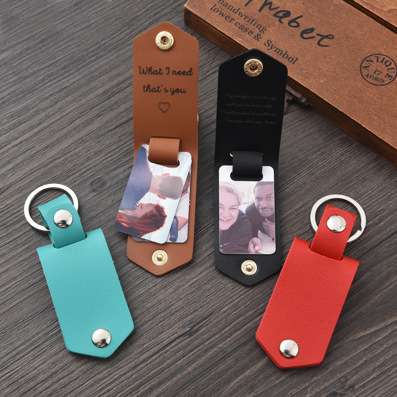 Fathers Day Gift Personalized PU Leather Po Keychain Gifts Men Boyfriend Dad Husband Custom Picture Names Date Car Keyrings 240516