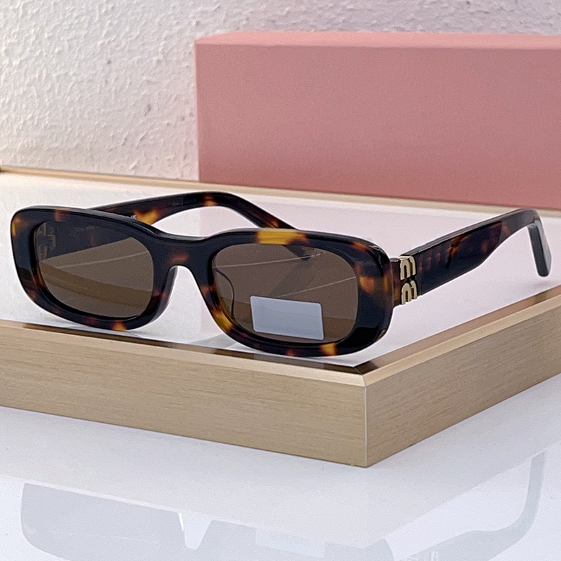 Designer Acetate sunglasses 08 Fashion Men Women Oval frame Luxury Sun Glasses Outdoor Goggles Anti-UV400 Radiation Protection With box