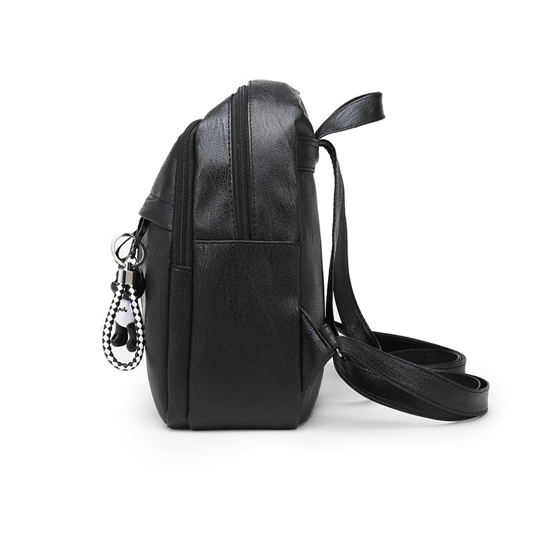 Designer bag for men and women, fashionable and versatile daily commuting backpack, European and American student bag, soft surface trend, large capac
