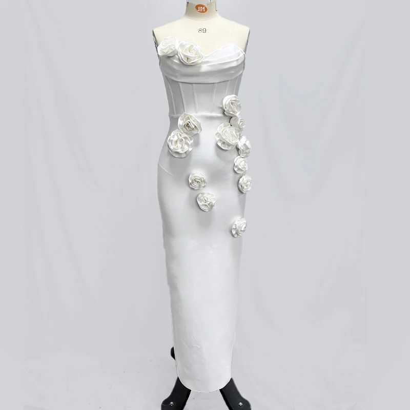 Basic Casual Dresses Factory wholesale womens white flower strapless tight fitting fashion sexy celebrity cocktail party bandage long dresses J240523