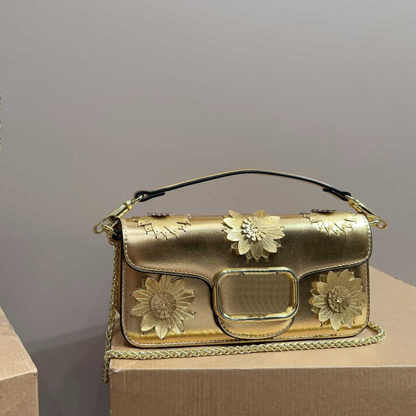 Top Quality 3D Stereoscopic Flower Evening Bags Designer Chain Crossbody Bag Luxury Loco Bag Shoulder Clutch Handbags Fashion Brand V Underarm Bag 240515