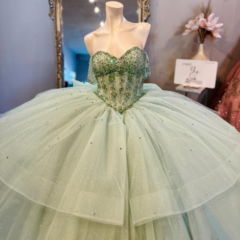 Sparkly Light Green Princess Quinceanera Dresses Off Shoulder Beads Crystal Bow Tull Corset vestido de 15 quinceanera Sweet 16 Gown