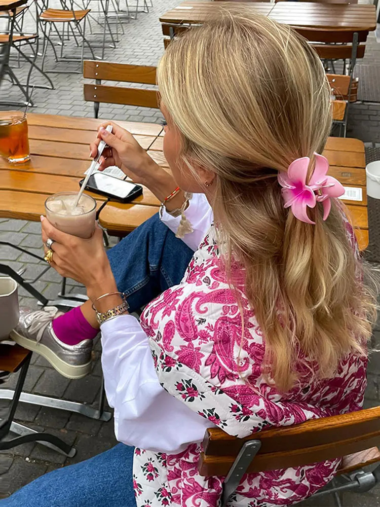 Print Pink Flower Cotton Vest For Women Elegant Sleeveless Warm Cardigan Waistcoat Autumn Lady Vintage High Streetwear 240523