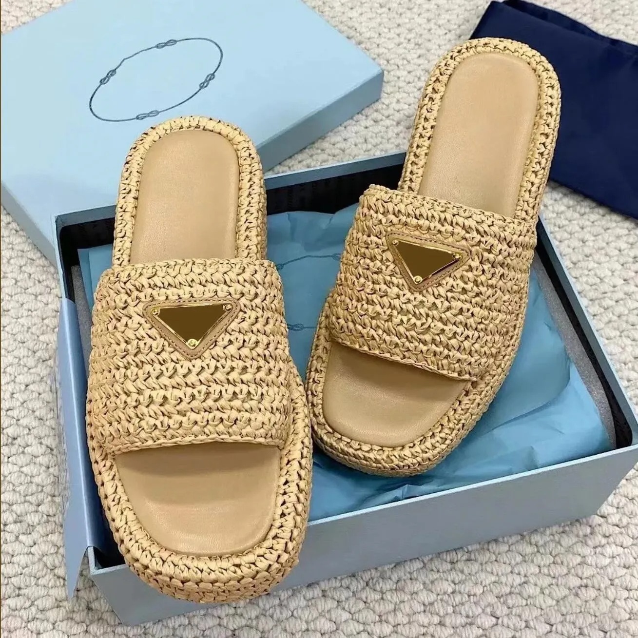 Designer Luxury Sandals Platform Women's Slip On Gold Buckle Slip On Black Brown Pool Women's Casual Sandals 35-42
