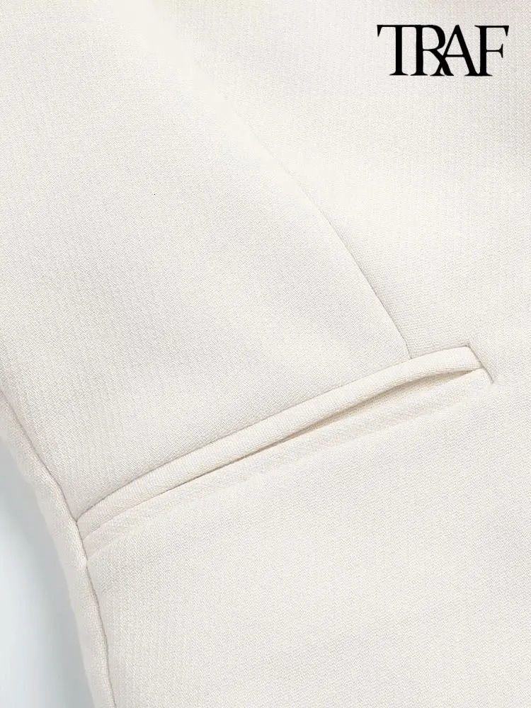 TRAF Women Fashion Front Button Fitted Waistcoat Vintage Sleeveless Welt Pockets Female Outerwear Chic Vest Tops 240523