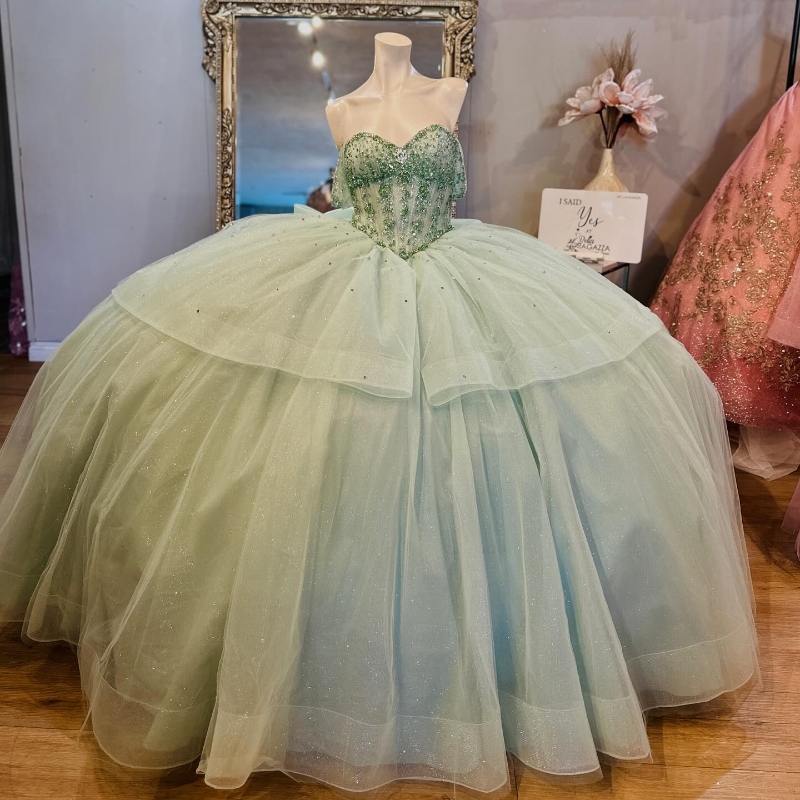 Sparkly Light Green Princess Quinceanera Dresses Off Shoulder Beads Crystal Bow Tull Corset vestido de 15 quinceanera Sweet 16 Gown