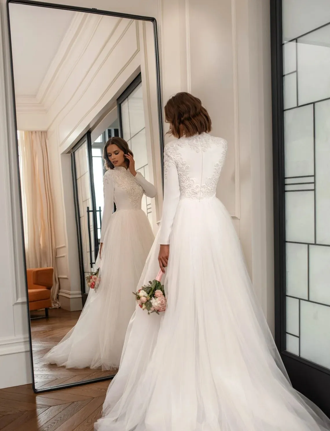 Muslim Vintage Wedding Dresses Bridal Gown Tulle Satin High Collar Lace Applique Ruched Pleats Sweep Train Long Sleeves Country Plus Size Vestido De B