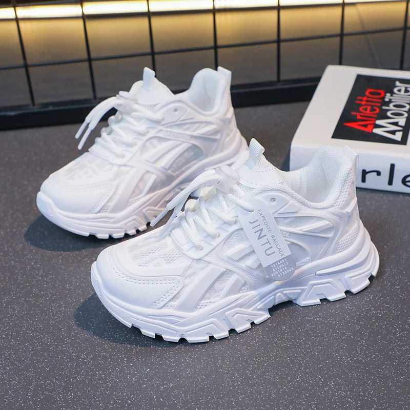 Athletic Outdoor Athletic Outdoor Shoes 2024 Spring/Summer New Childrens Wear resistant Sports Shoes Boys Primary School Casual Shoes WX5.22