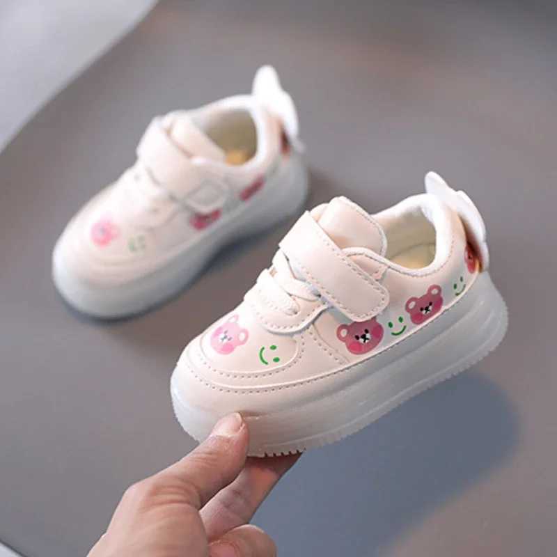 Athletic Outdoor Athletic Outdoor Zapatillas LED Childrens Shoes for Girls and Boys Light up Casual Sports Shoes Non slip Soft Light up WX5.227456