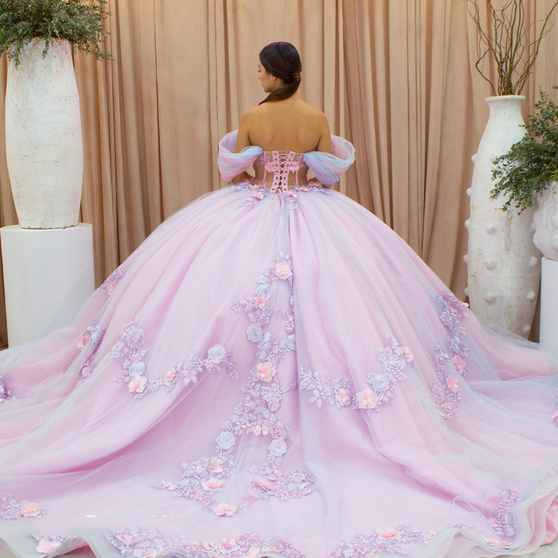 Pink Sky Blue Quinceanera Dresses Sweetheart Off The Shoulder Applique Lace Flower Puffy Party Dress Crystal Beading Ball Gown