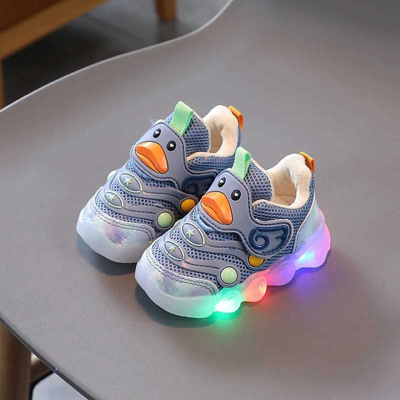 Athletic Outdoor Childrens Led casual cute cartoon duck sports childrens luminous tennis shoes boys and girls C260130