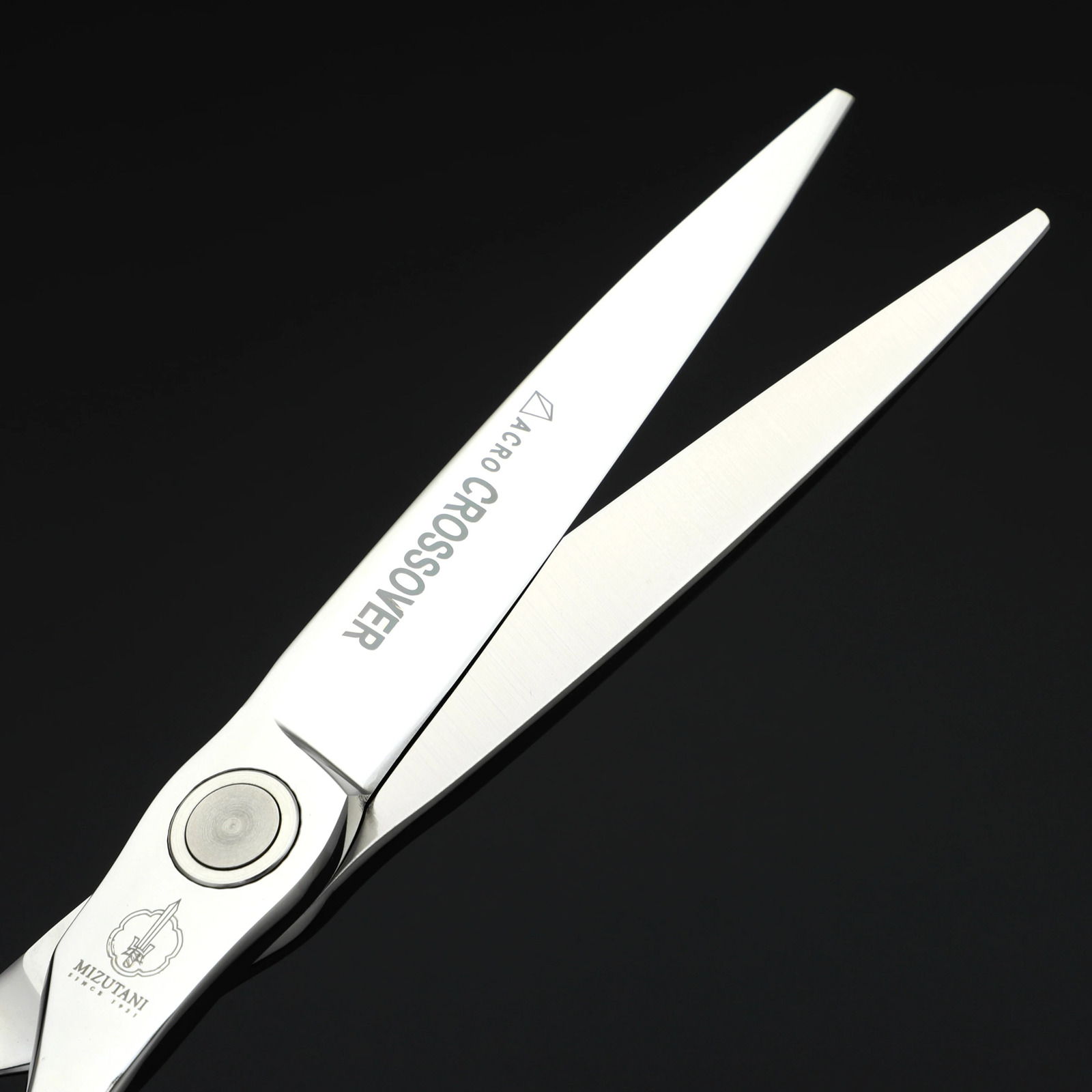 models MIZUTANI 6.2-6.7-inch Hairdressing scissors VG10 material quality Barber shop scissors high-quality Flat shear 240522