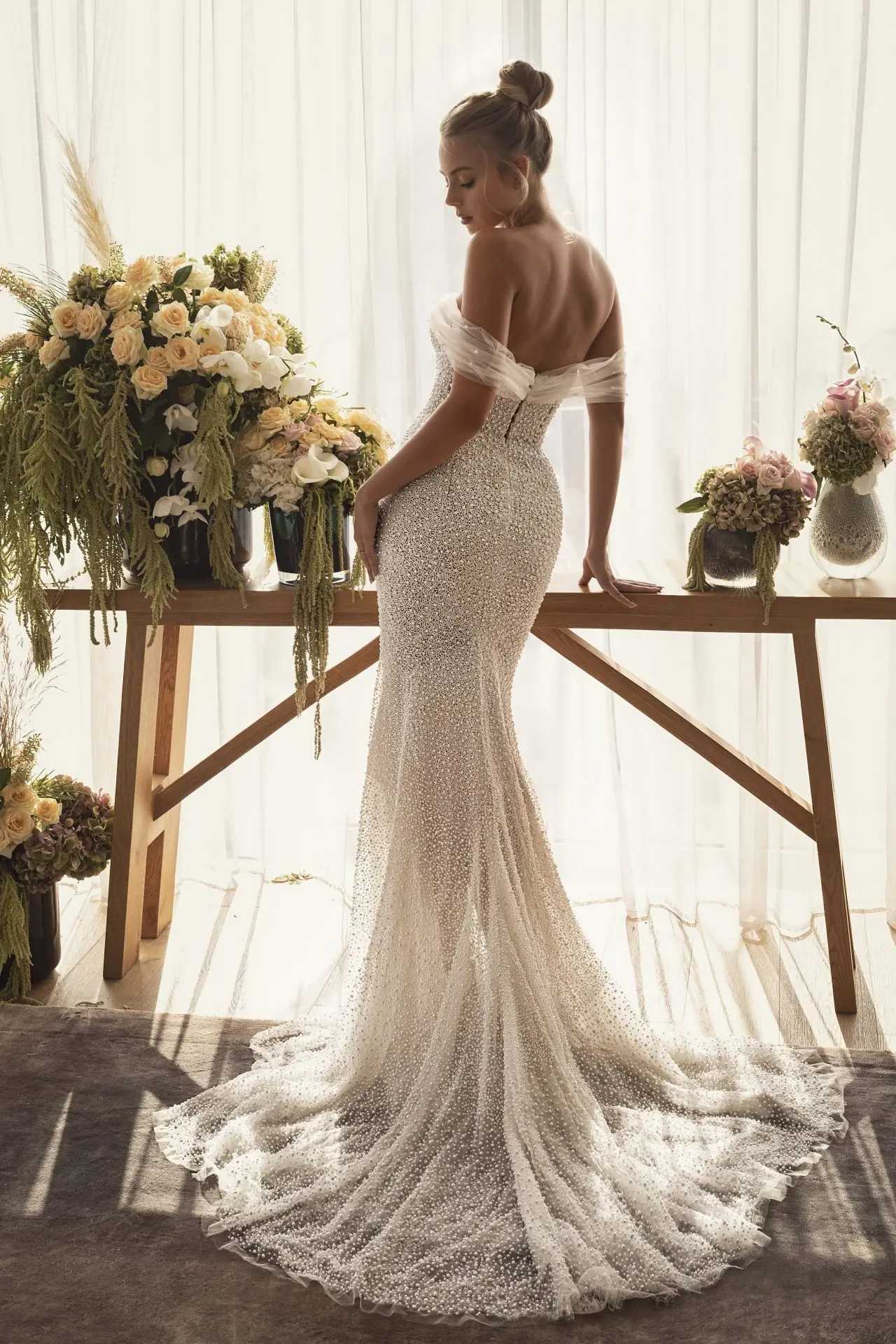 Elegant Wedding Dresses More Pearls Mermaid Bridal Gowns Off Shoulder Backless Custom Made Sweep Train Bride Vestido de novia